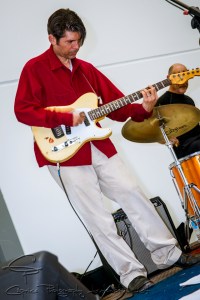 Tijuana Surf, playing guitar, rockabilly guitarists