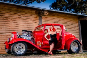 Red hot EveElle Scarlet with Lee's wild 32!